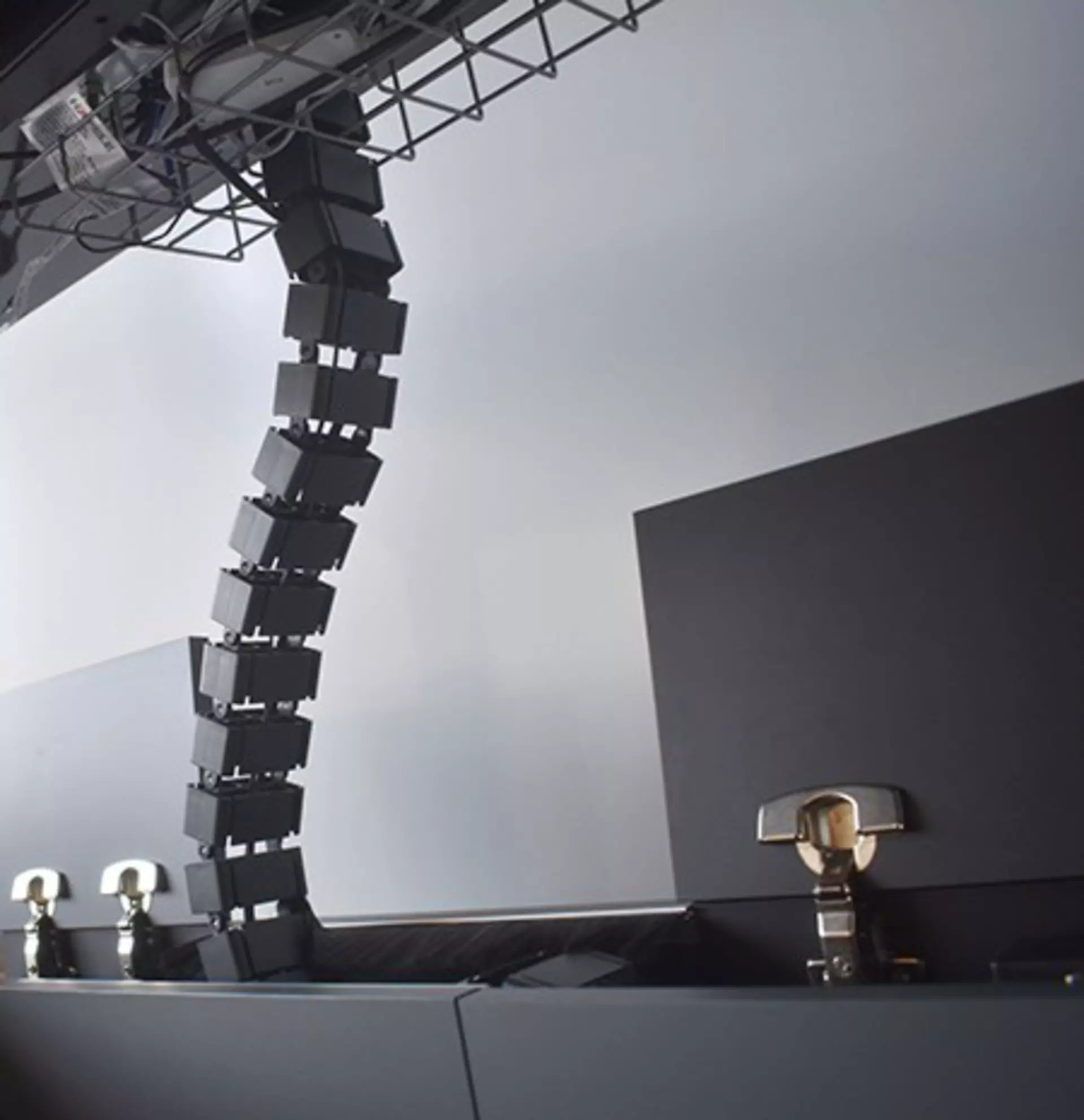 4Site uses LINAK height-adjustable actuator technology to enhance user experience.