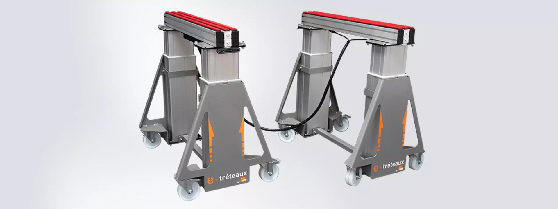 MZR’s electric work trestle, the e-tréteaux, featuring 4 sturdy LINAK® DL2 electric lifting columns.