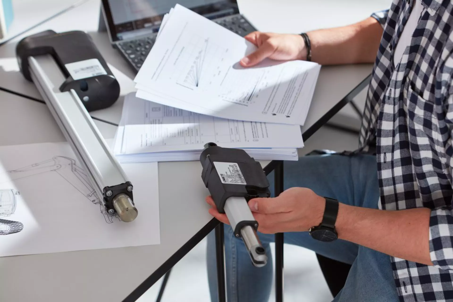 Engineer analyses different actuators for his project