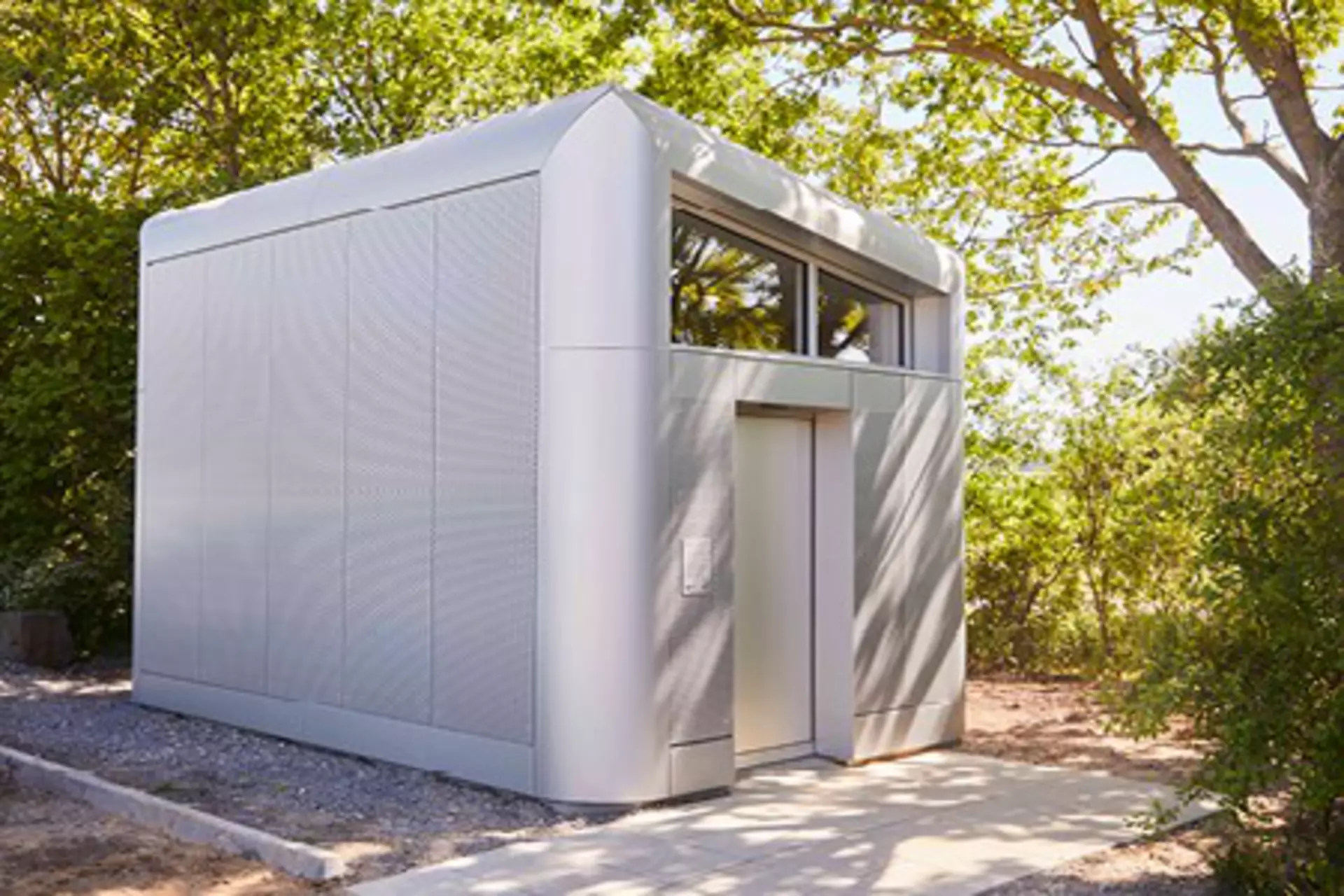 Pressalit Spaces: The exterior of a toilet facility on site