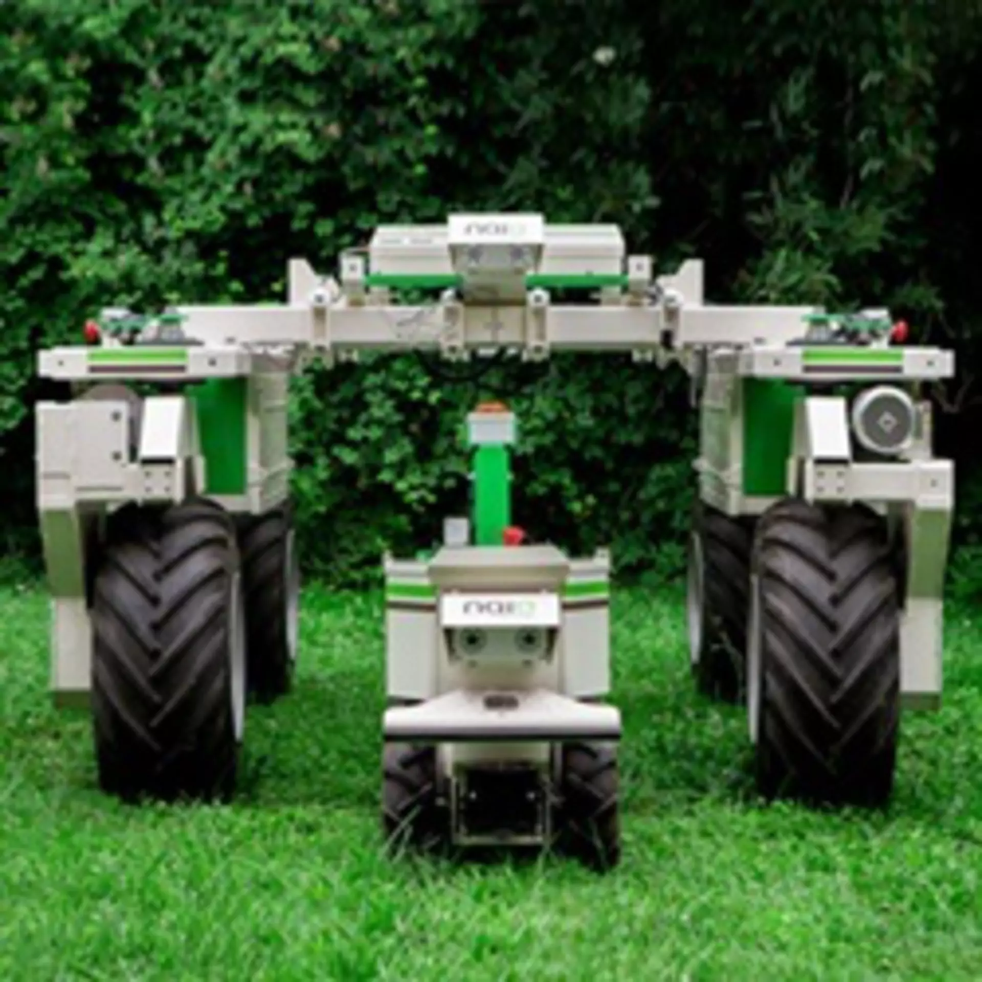 Optimal weeding with an electrically powered robot