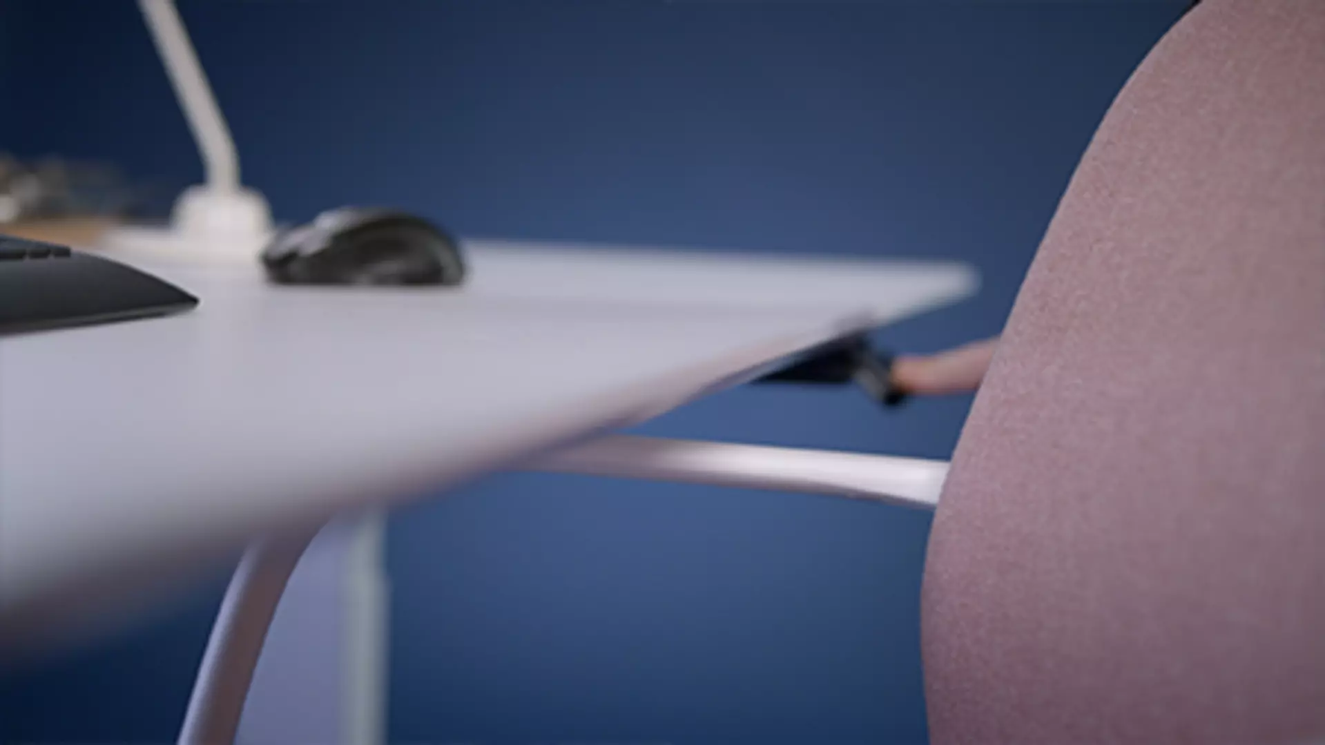 Office desk and chair avoid collision thanks to LINAK Desk Sensor 1 Anti-collision solution