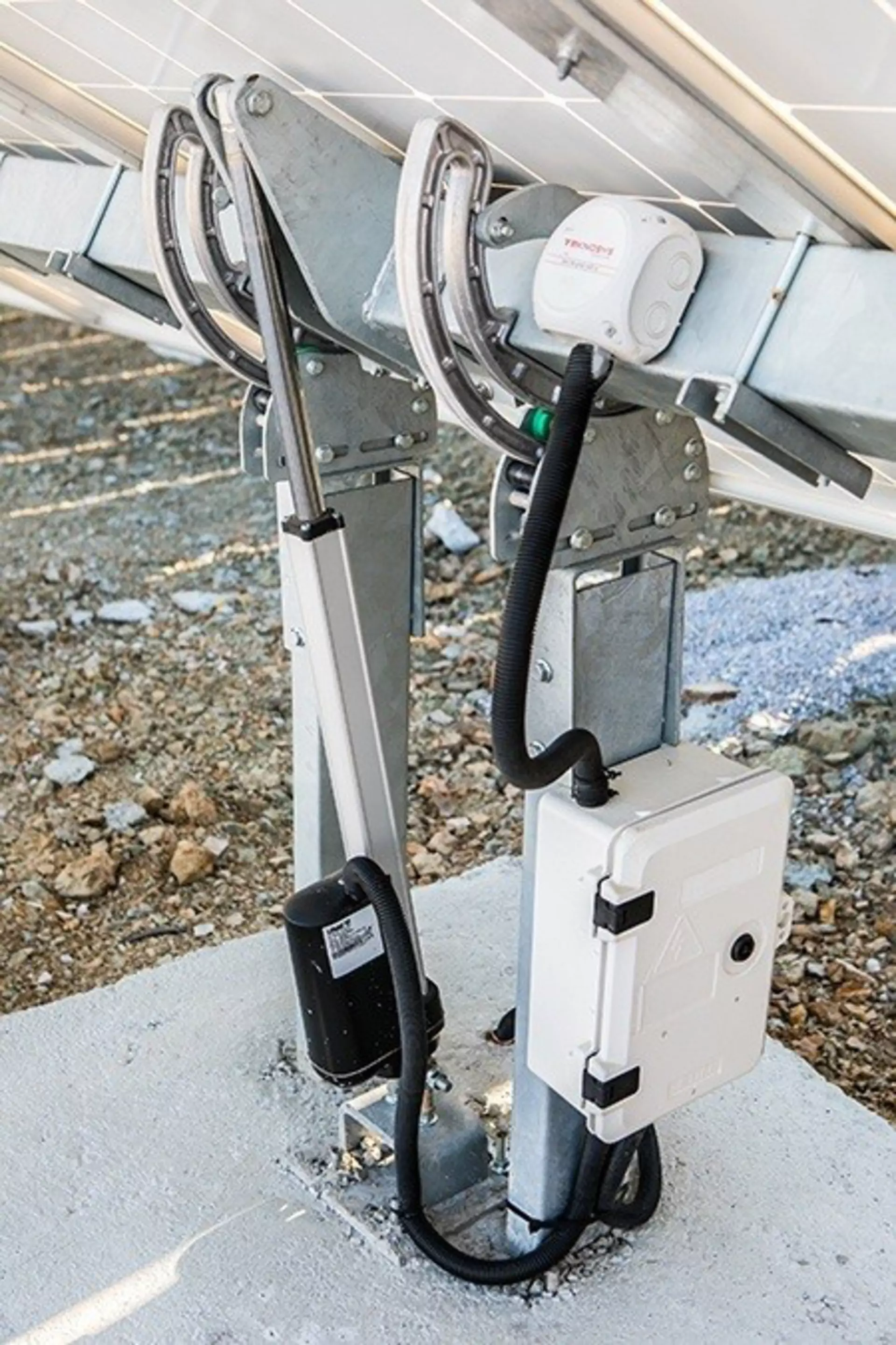 TEKNOSYS increases efficiency with actuator solution in solar power plants